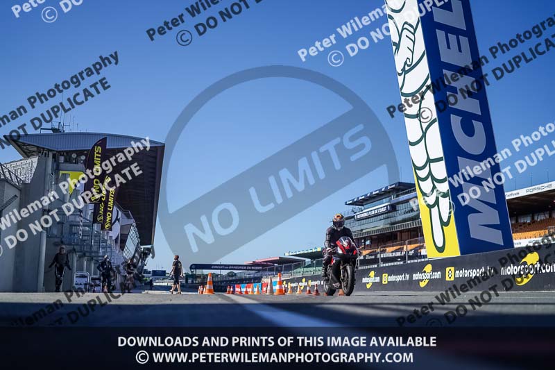 France;Le Mans;event digital images;motorbikes;no limits;peter wileman photography;trackday;trackday digital images